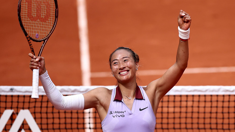 鄭欽文が全仏オープン準々決勝進出　オリンピック女王が見せる「今」に集中する強さ