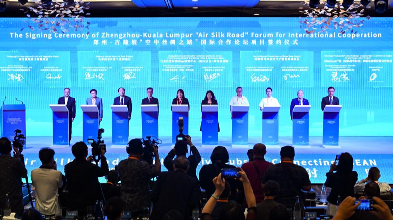 中国・マレーシア「空のシルクロード」で進むASEAN地域統合