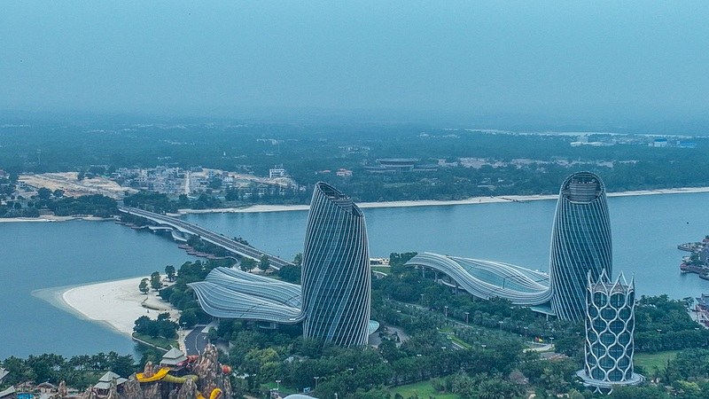 海南・儋州の人工島「オーシャンフラワーアイランド」、海上シルクロードの記憶を未来へ video poster
