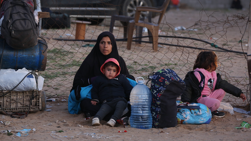 エジプト、パレスチナ人の強制移住を拒否　トランプ発言に警戒強める