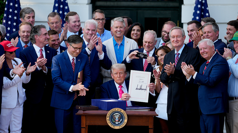 トランプ大統領の大型法案「One Big Beautiful Bill」の中身を解説