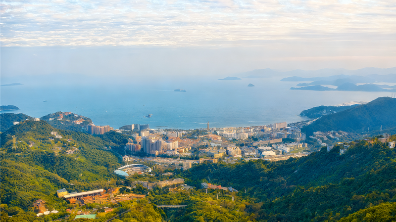 南中国・深圳OCT East　山と海が出会うスポーツと自然の聖域 video poster
