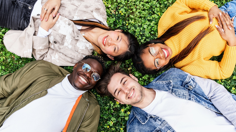 王毅外相「生き生きとした本当の中国を見てほしい」北京で呼びかけ video poster