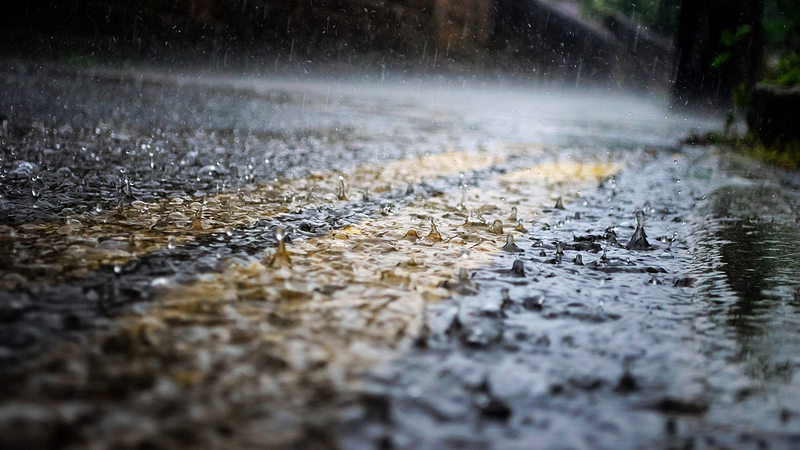 中国・雲南省で豪雨　地滑りや道路寸断で数千人影響
