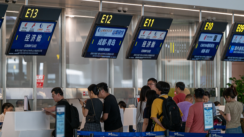 中国メーデー連休、初日に延べ3億人超が移動　観光需要が記録更新