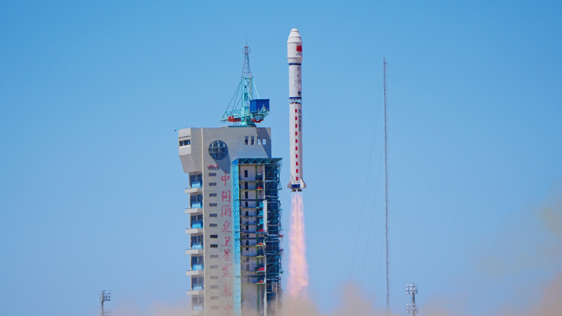 中国本土の宇宙企業、衛星軌道上で汎用AI「Qwen3」稼働へ—宇宙コンピューティングの節目