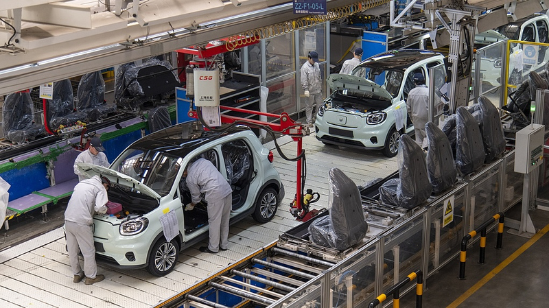 中国とEU、EV輸出の「価格約束」一般指針で一致　摩擦回避へ一歩 video poster