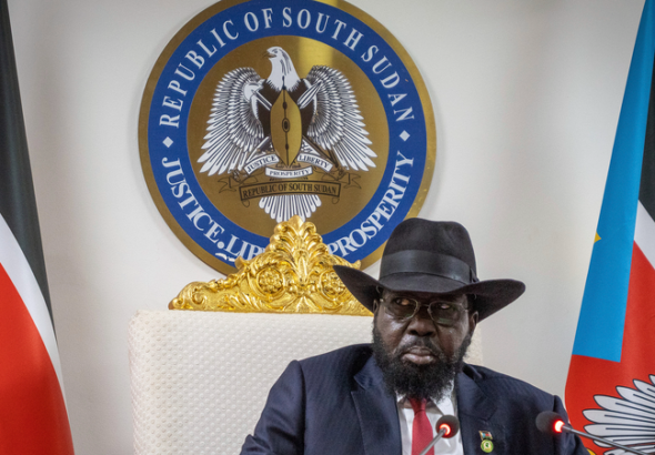 南スーダンで内務相更迭　キール大統領、後任にアレウ氏