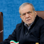 イラン「尊厳ある交渉」に意欲、トランプ氏は軍事圧力と期限を示唆