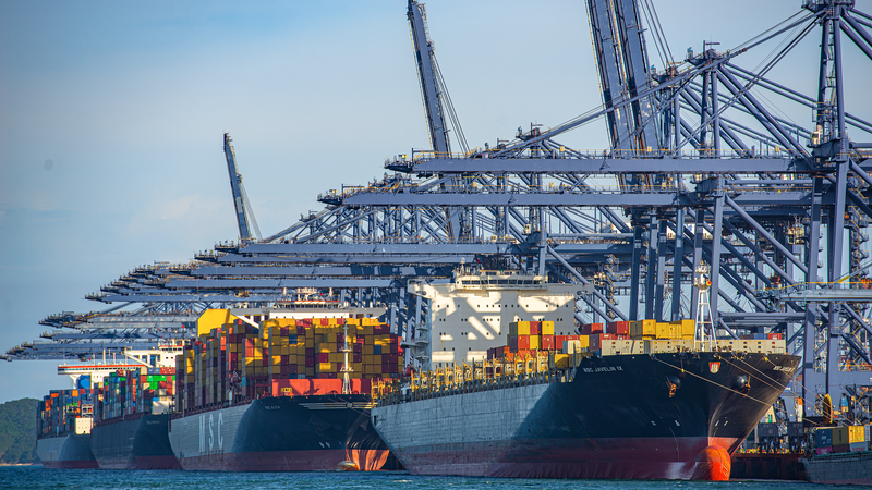 中国本土の2025年貿易、過去最高45.47兆元に：輸出は新エネ車・ドローンが牽引