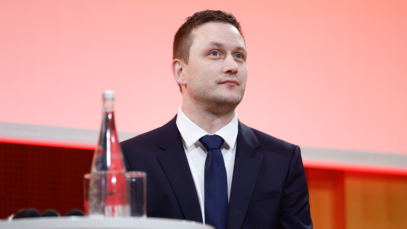 グリーンランド首相「越えられない一線」 米国との協議へ、地域安全保障も焦点に