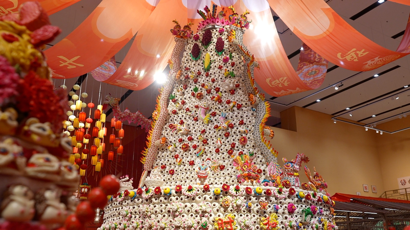 中国無形文化遺産館、2600㎡で「2026年春節展」公開　暦・干支・灯籠の風習を体感 video poster