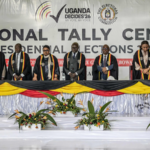 6XGPS8FDRG8F90EJB129 - NewsTomo – 日本語で読む、世界のニュースハブ ウガンダ大統領選、ボビ・ワイン氏「連行」主張を軍が否定 開票でムセベニ氏優勢