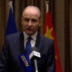 アイルランド首相、訪中会見で「関税に反対」 協力深化と中国EU関係も視野 video poster