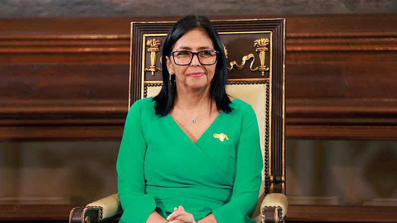 ベネズエラ暫定大統領、混迷の中で「指導部への信頼」を訴え