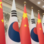 習近平氏と李在明大統領、北京で協力文書の署名式に同席