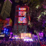 香港で迎えた2026年：中環のカウントダウンと光の演出が彩った夜 video poster