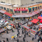 春節前の年貨市場が活況　山東・甘粛・吉林と新疆ウイグル自治区で特産品が集結 video poster