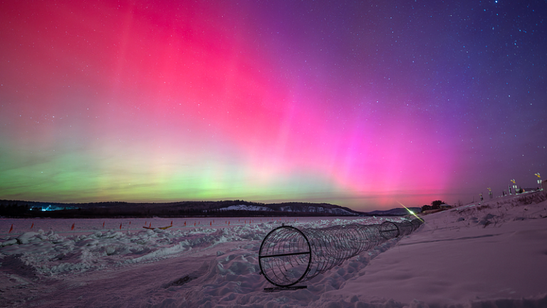 2026年初のX級太陽フレアで地球に磁気嵐、風雲衛星が擾乱とオーロラを捉える