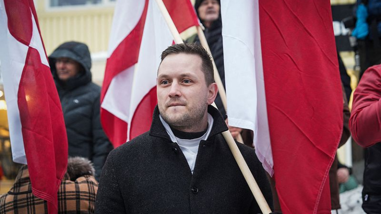 グリーンランド首相、米国の関税示唆にも「圧力に屈しない」　週末は連帯デモ