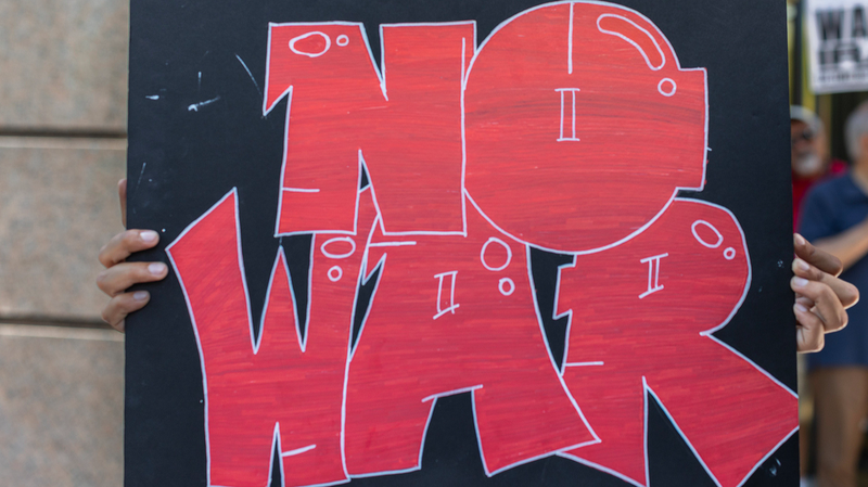 米ロサンゼルスのイラン関連デモでトラック突入、少なくとも2人負傷