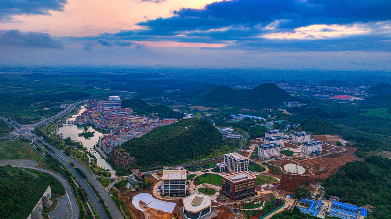 中国本土「デジタルバレー」貴州の計算力が2025年に150EFLOPS超、26年は190へ