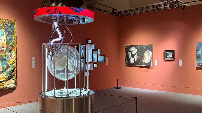 北京で話題の展覧会：アート、馬、チョコ——2025年ビエンナーレも振り返る