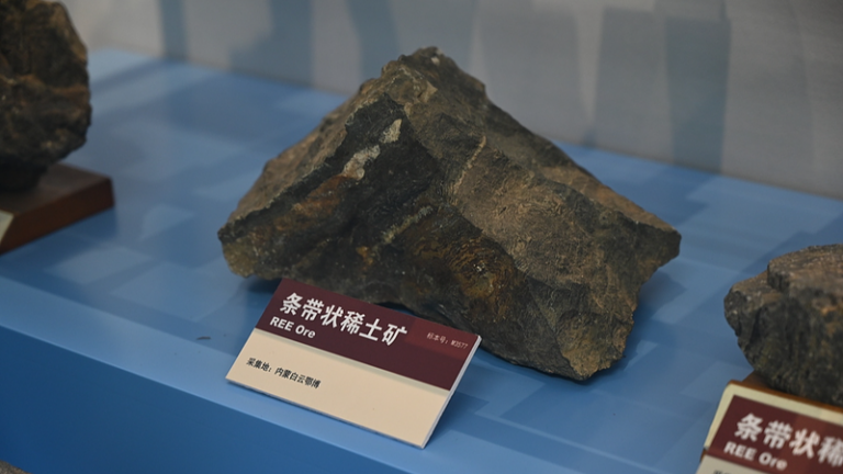 中国本土、対日デュアルユース輸出管理を「合法」と説明　レアアース審査報道に言及