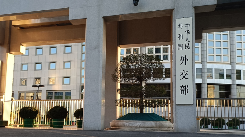 中国外務省、米国にマドゥロ大統領夫妻の「即時解放」求める