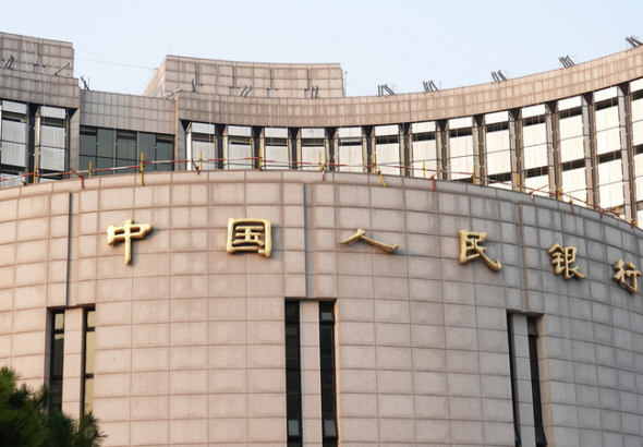 中国人民銀行、2026年もRRR引き下げ・利下げ示唆　成長支援へ