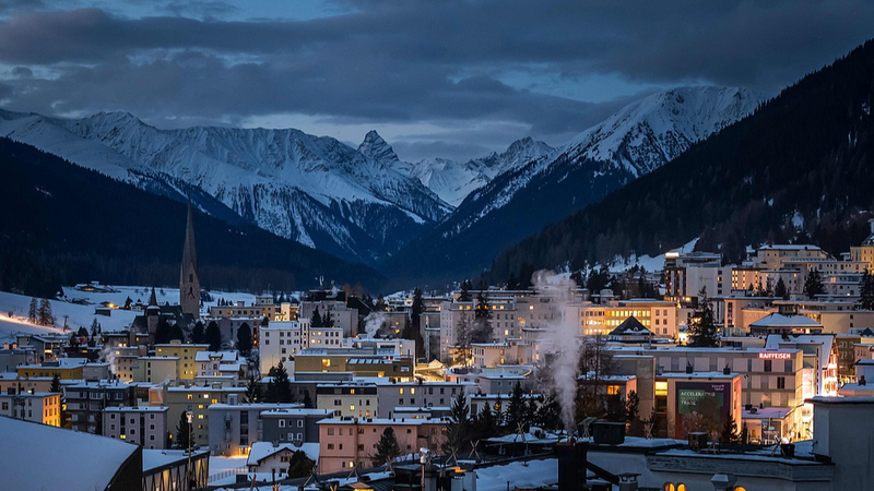 ダボス会議2026、1月19日開幕へ テーマは「対話の精神」