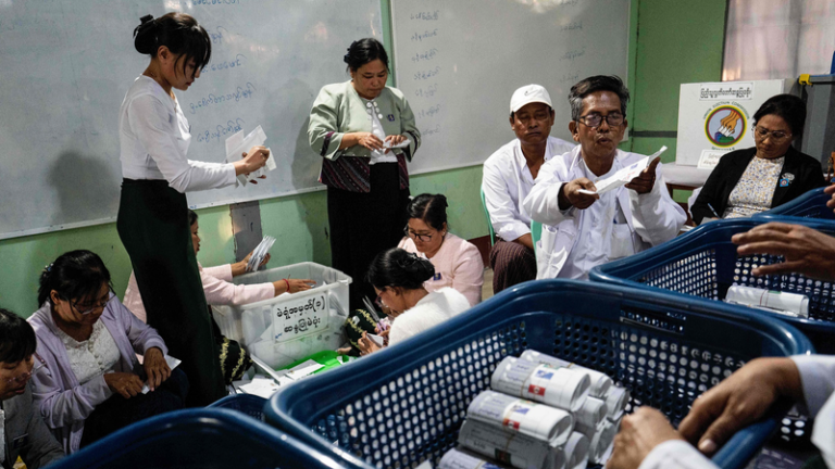 ミャンマー総選挙、3段階の投票が完了　3月に国会招集へ