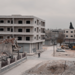 北部シリア・コバニに国連支援車列到着、延長停戦は早くも綱渡り