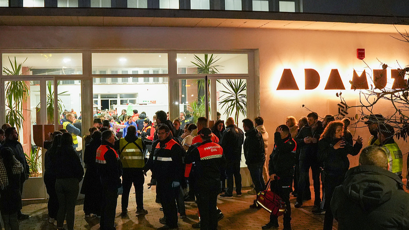 スペイン南部コルドバ近郊で高速鉄道2本が脱線、20人超死亡 video poster