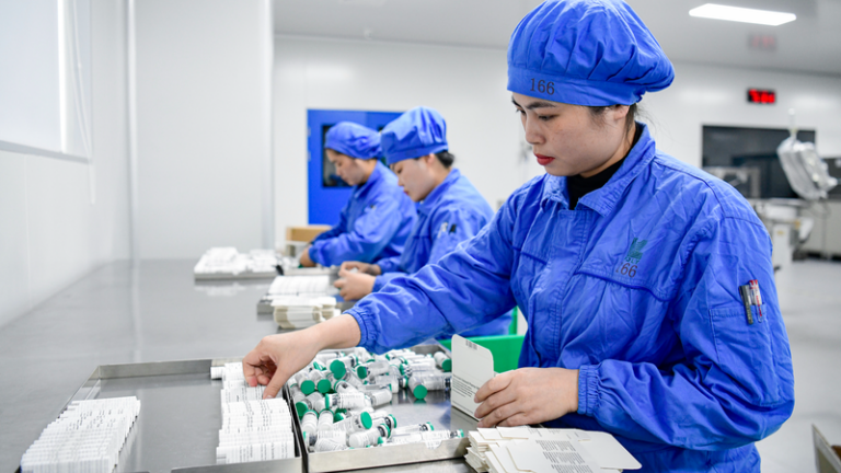 中国本土、医薬品管理規則を改正　創薬促進とオンライン販売監督を強化