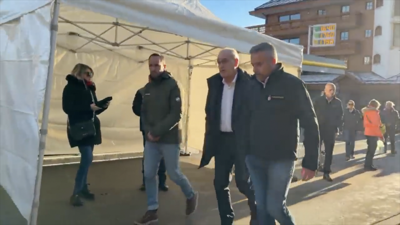 スイス・クラン＝モンタナのバーで爆発と火災　大晦日パーティーで多数死亡、約100人負傷 video poster