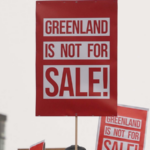 P0IDOZHIAG95A7OK1HAX - NewsTomo – 日本語で読む、世界のニュースハブ グリーンランドめぐるトランプ氏の「掌握」発言に反発 1月18日、デンマークで抗議デモ video poster