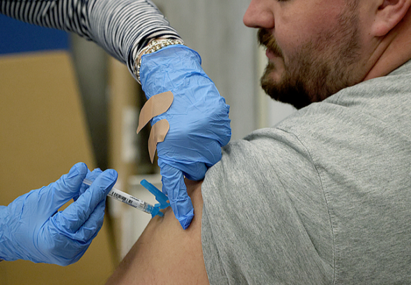 米国で今季インフル少なくとも1800万件　CDC推計、子どもの死亡32