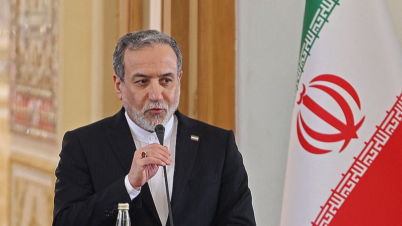 イラン「脅しの下では交渉せず」 米が中東に追加艦隊展開へ