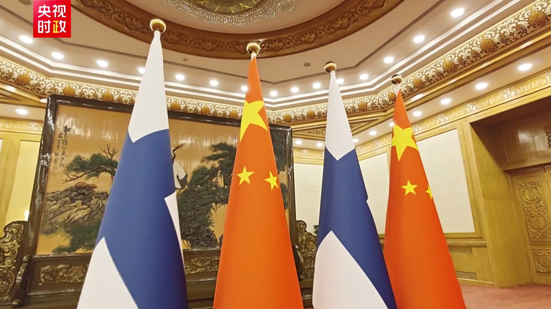 習近平主席、フィンランドのオルポ首相と北京で会談（1月27日）