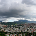 米軍の対ベネズエラ攻撃、国際法の境界はどこか——2026年1月3日の波紋