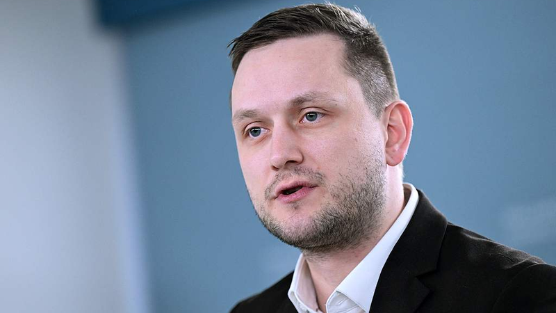 グリーンランド協議は合意なし　首相、NATO・EU連携を強調