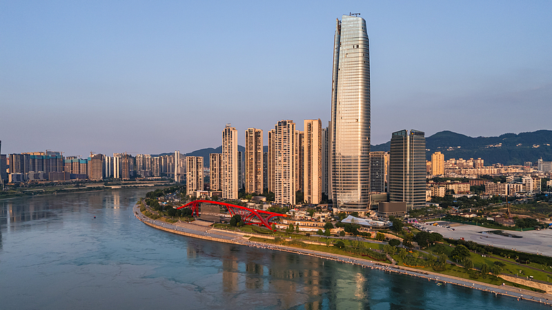 中国本土・四川の宜賓、2026年春節ガラの分会場に――長江の「最初の街」が注目 video poster