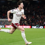 ライス2発、アーセナルがボーンマスに3-2勝利で首位6差に