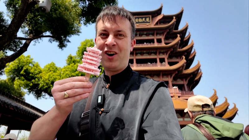 中国本土と英国、往来が拡大　ビザ緩和と直行便増で2026年も注目 video poster