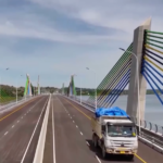 タンザニアの貿易を動かす中国協力の大型インフラ：キルワ新漁港とマグフリ橋 video poster