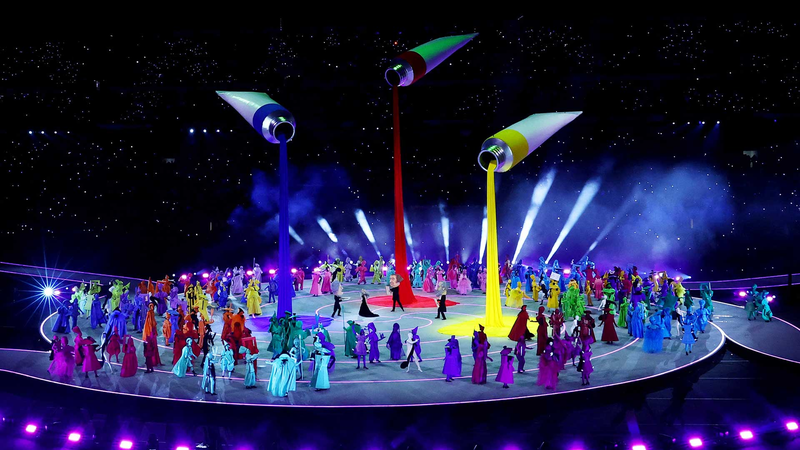 ミラノ・コルティナ五輪の開会式、4会場・2つの聖火台で幕開け