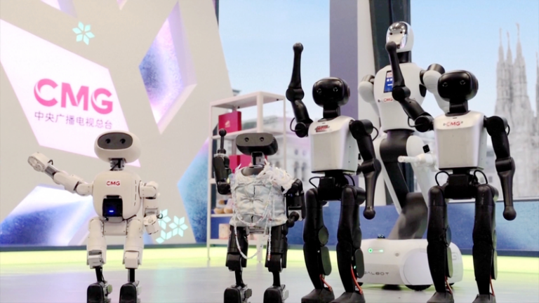 世界ヒューマノイドロボット競技、2026年の北京開催へ 王者が世界に参加呼びかけ video poster