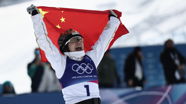 徐夢桃がエアリアル金、中国は今大会2個目の金メダル｜ミラノ・コルティナ五輪