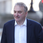 英政府トップ官僚が辞任、スターマー政権に「エプスタイン問題」の余波